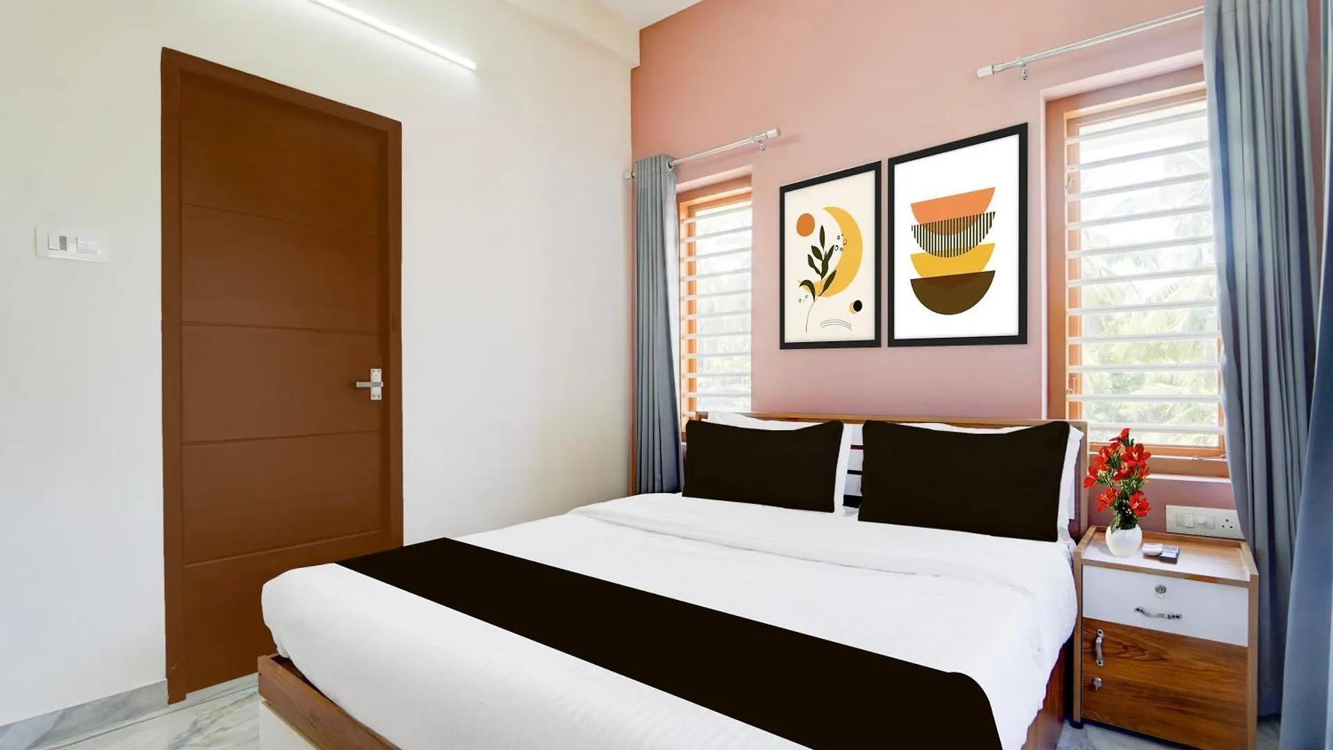 فندق Super Collection O Westhill Near Govt Engg College Varakal 0*,  الهند